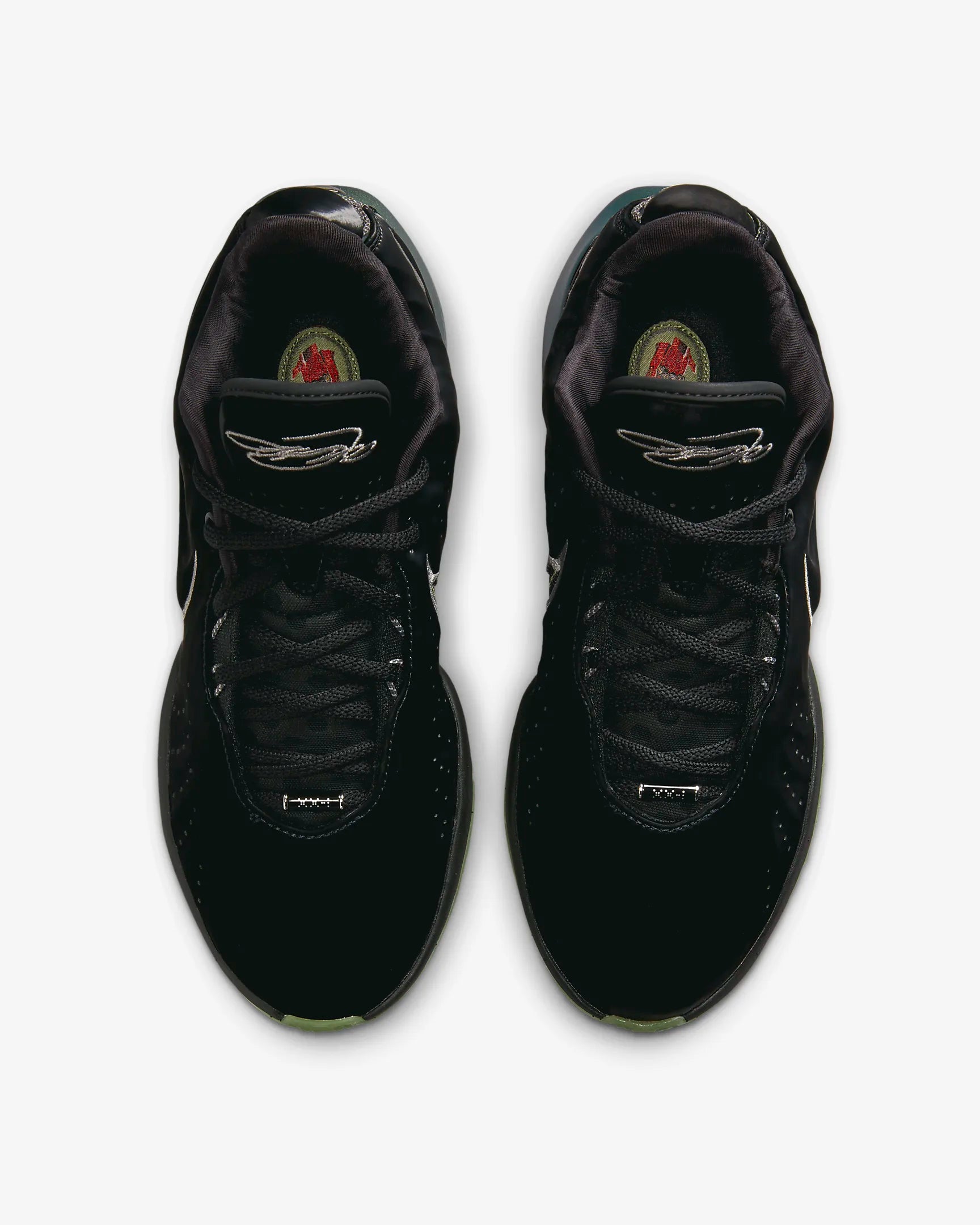 LeBron XXI