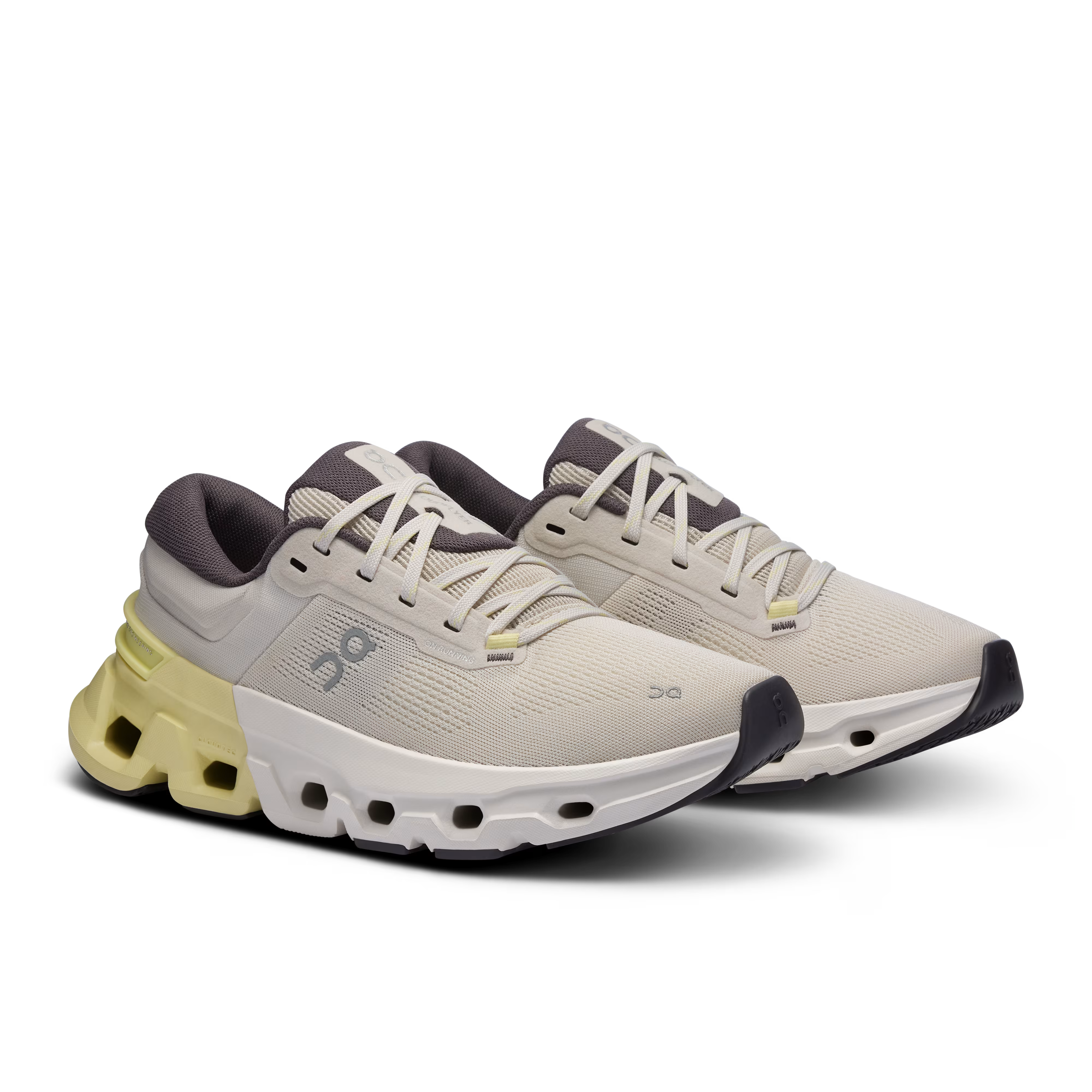 Tênis Feminino On Running Cloudflyer 5 Pearl | Hay