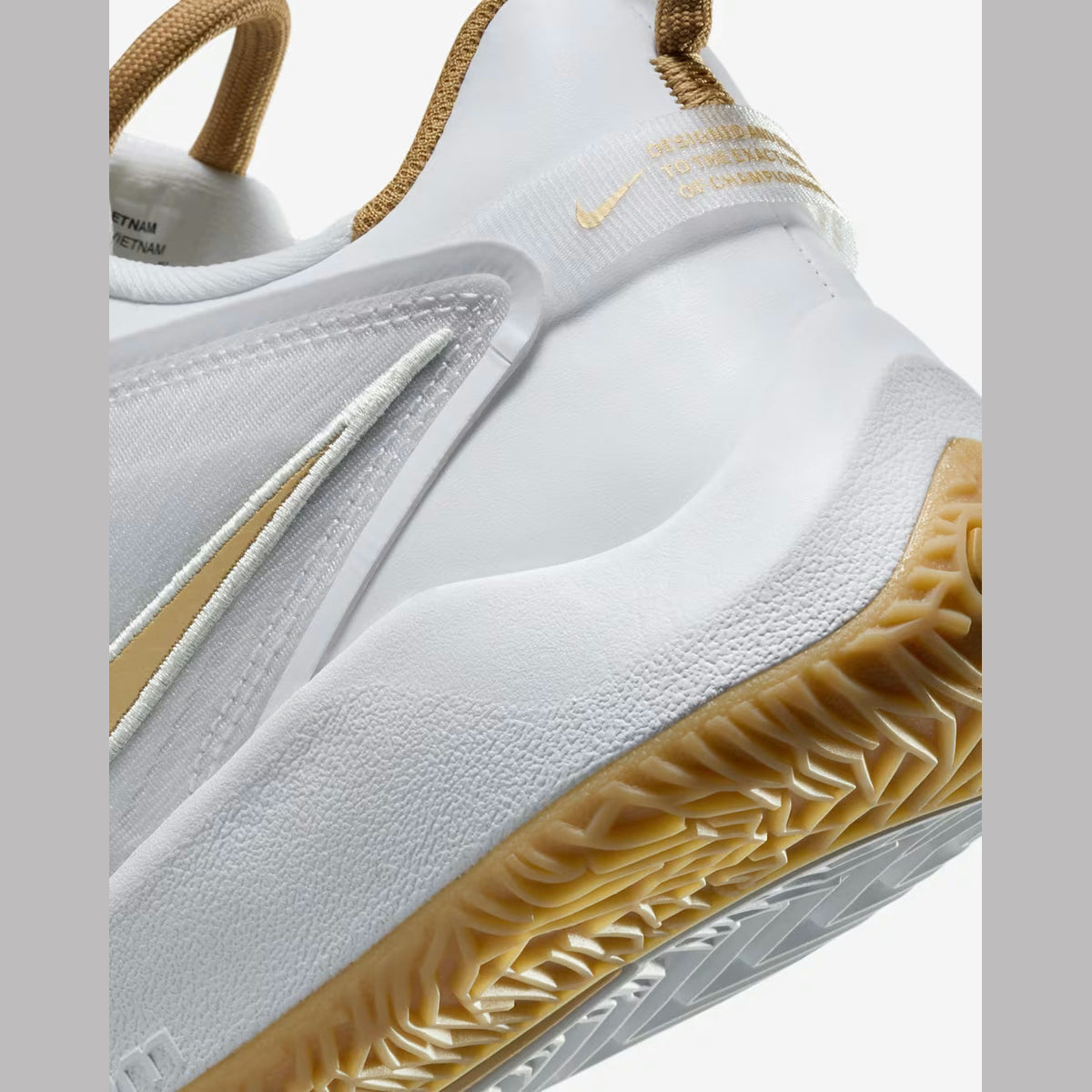 Nike HyperAce 3 'Dourado'