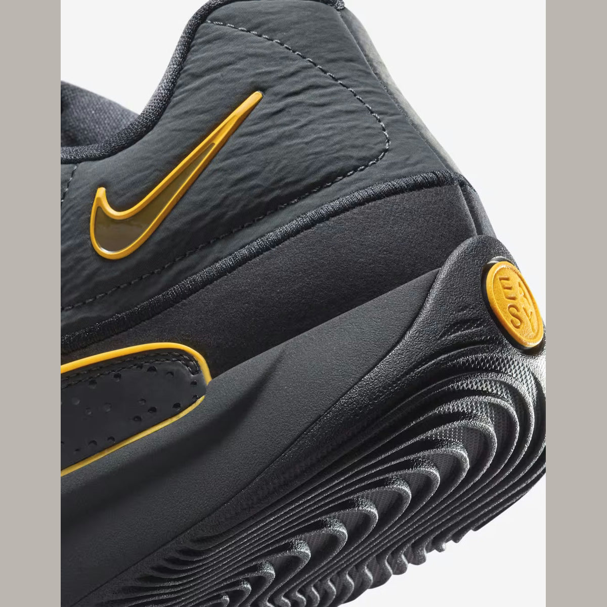 Nike KD 18 'New Dawn'