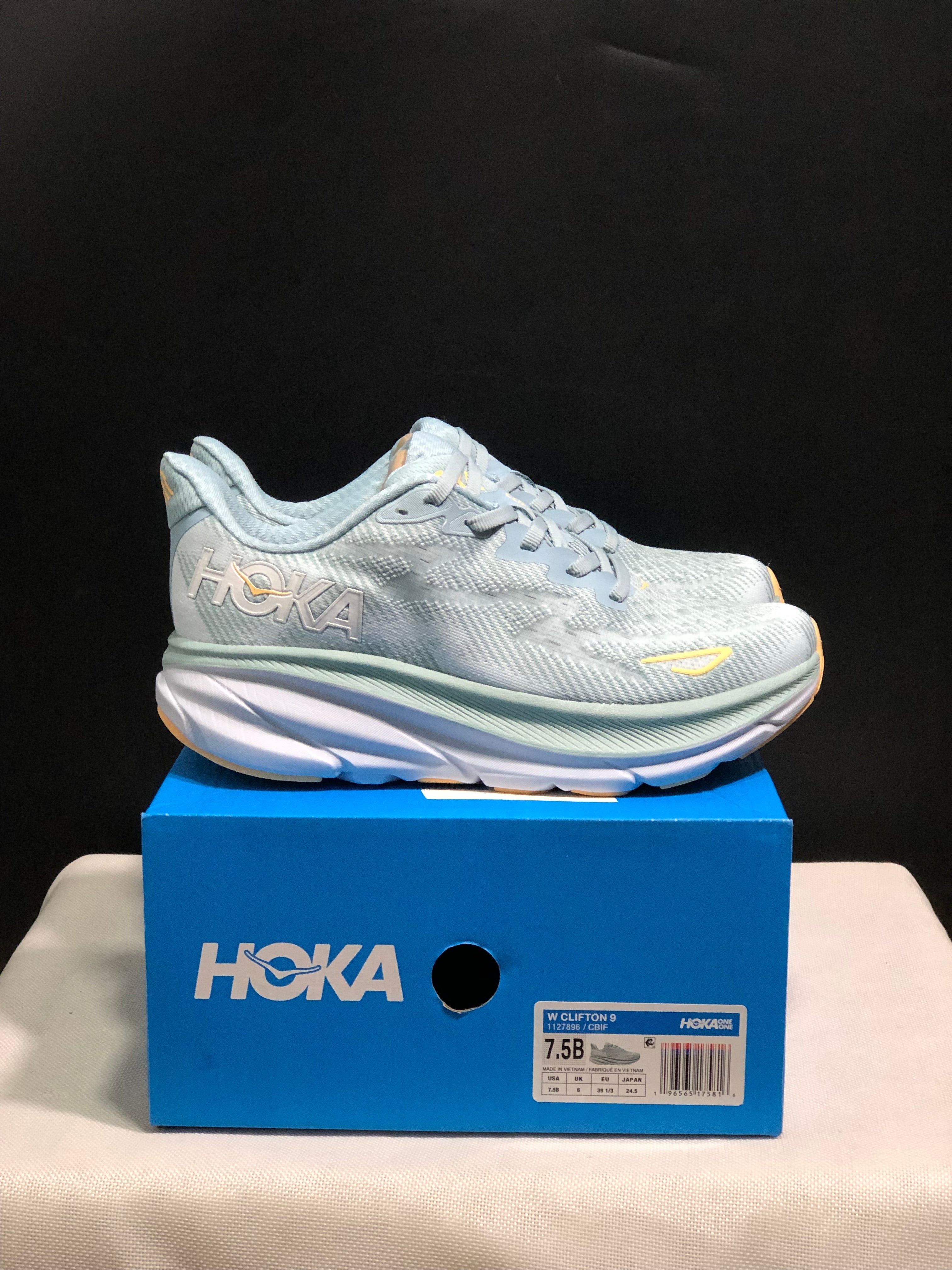 Hoka Clifton 9 'Beige-Pink'