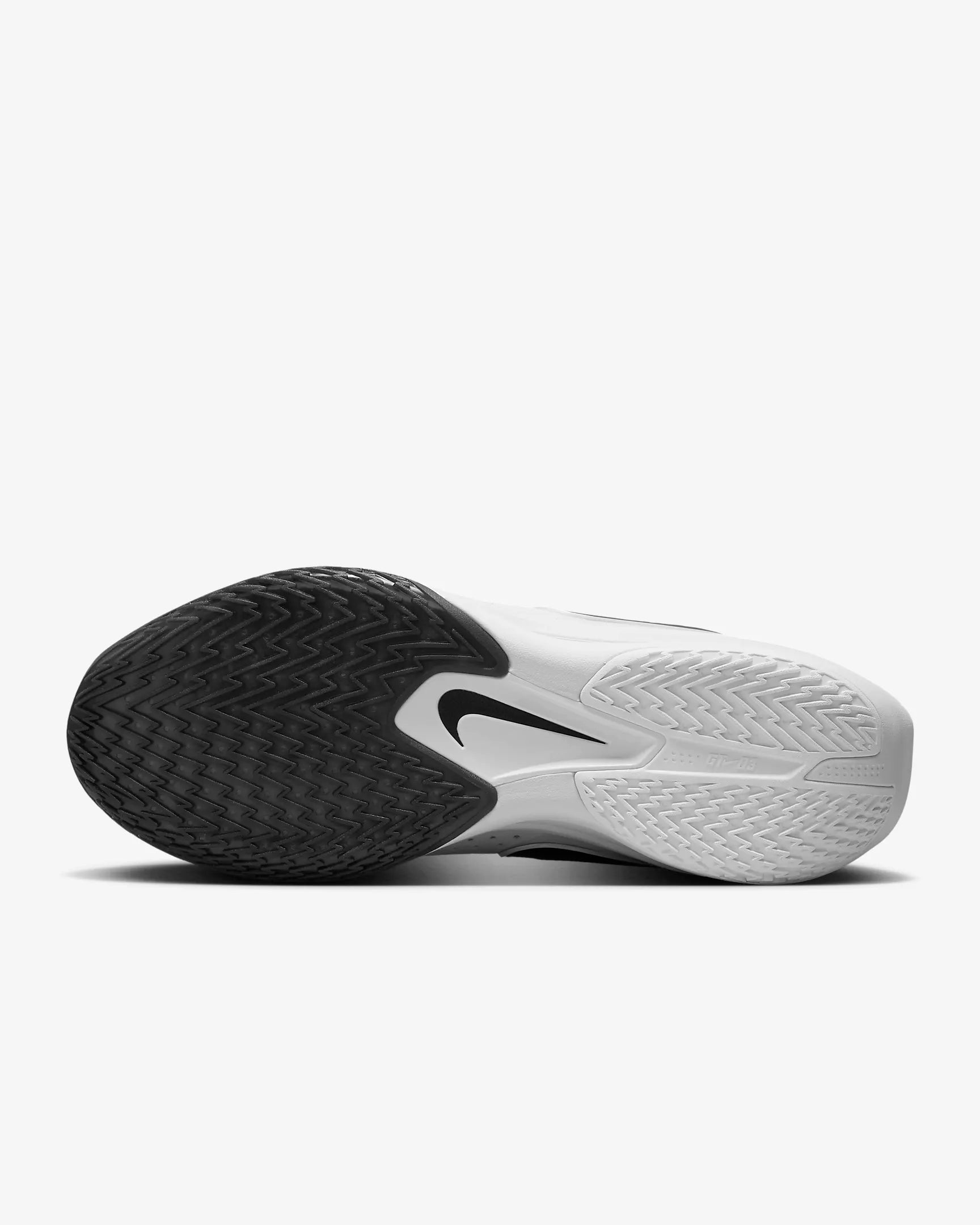 Tênis Nike G.T. Cut 3