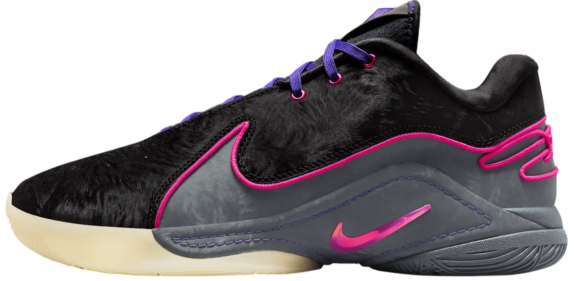 Nike LeBron 22 'Tunnel Vision'