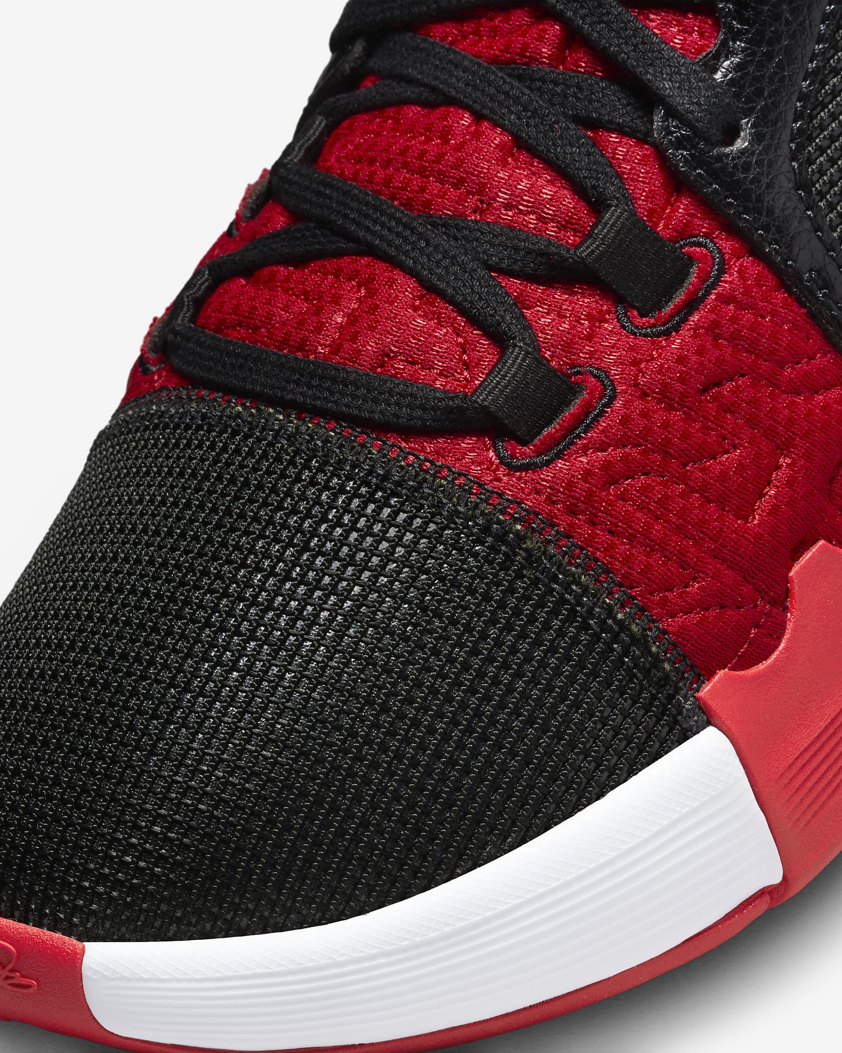 LeBron Witness 8 x FaZe Clan