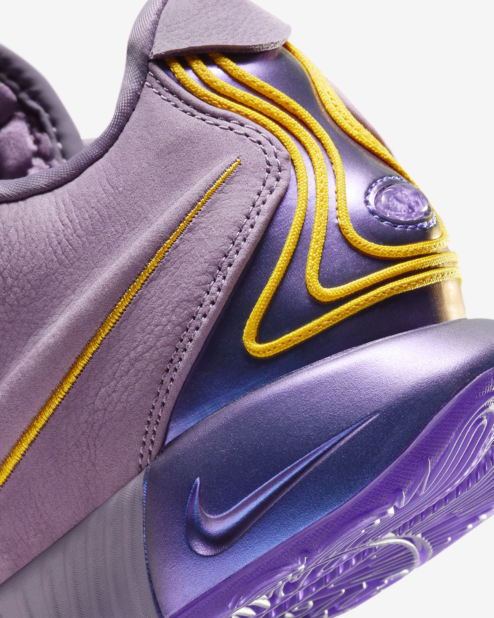 LeBron XXI "Freshwater"